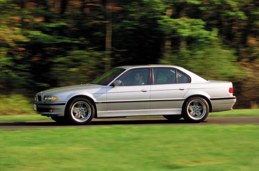  BMW 7-Series 1999 года  (фото 9 из 29)